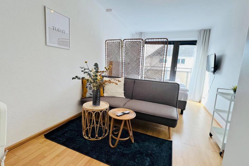 Apartment Bright Studio - Central - Balcony - Trade Fair Düsseldorf